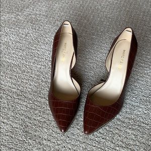 D’Orsay style pumps